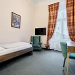 Hotel Maxim 4*
