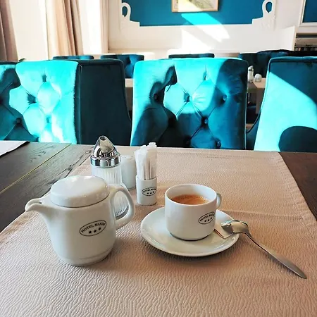 Otel Maxim 4*