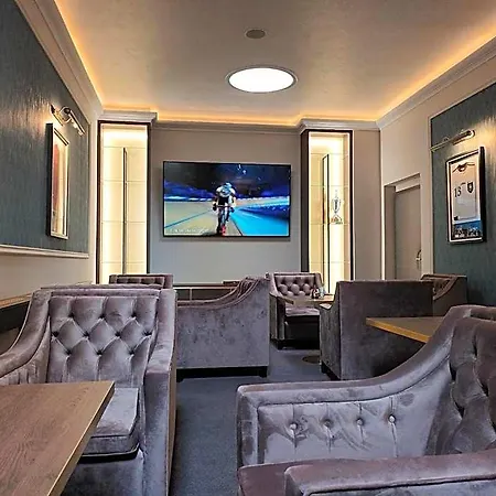 Hotel Maxim 4*