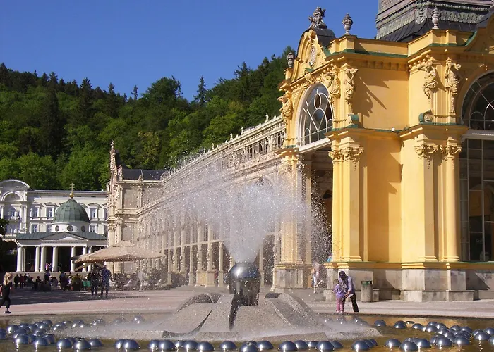 מלון Maxim Mariánské Lázně